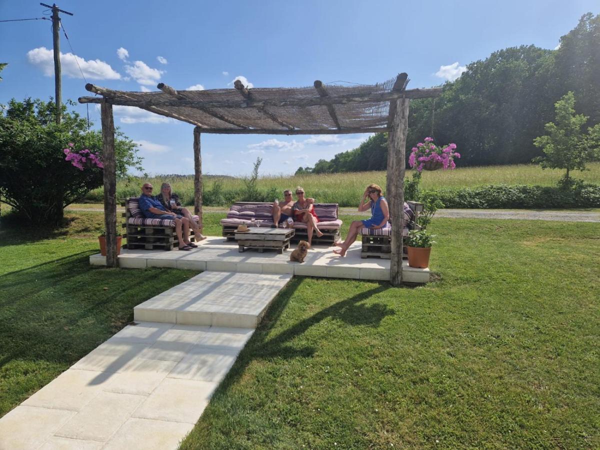 Le Shedeaux Villa Saint-Privat-des-Pres ภายนอก รูปภาพ